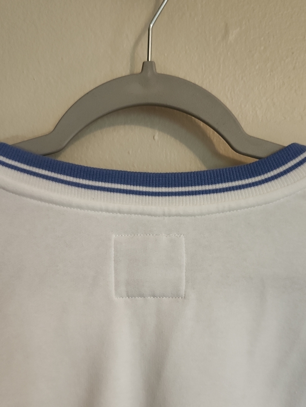 NWT Apres Ski Graphic Sweatshirt/Size M - Picture 7 of 8